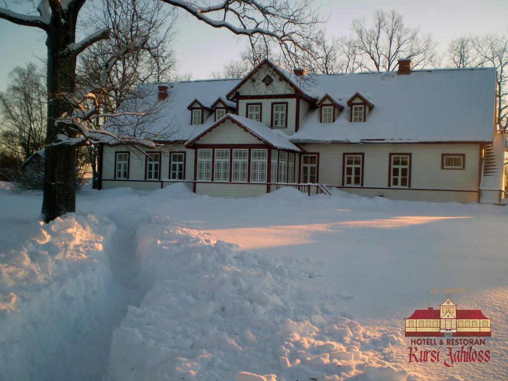 Kursi Hunting Manor Hotel Puurmani Luaran gambar